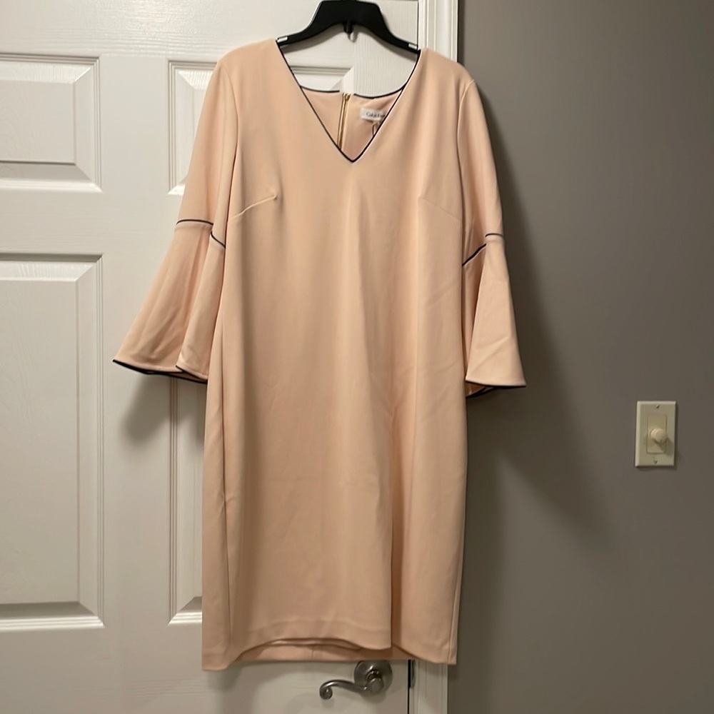 Calvin Klein dress with bell sleeves, light pink/blush, size 16 NWT